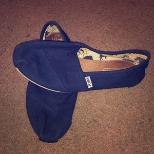Womens Navy Blue Toms Canvas Sz 7